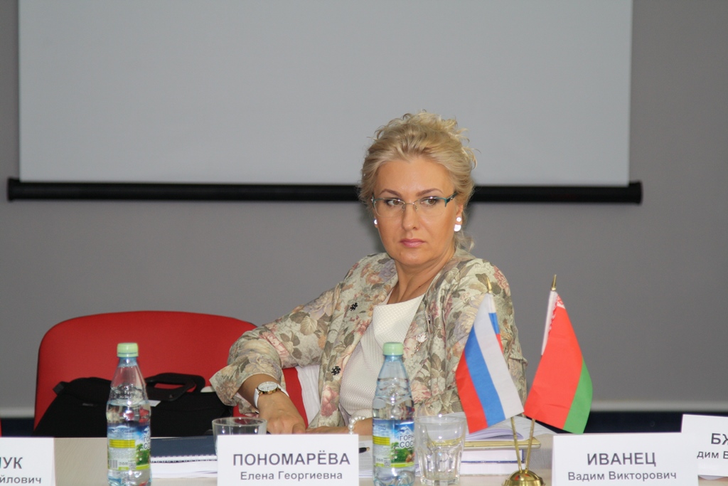 Кто спонсирует Навального?